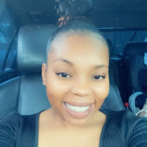 Meet your Posher, Candice